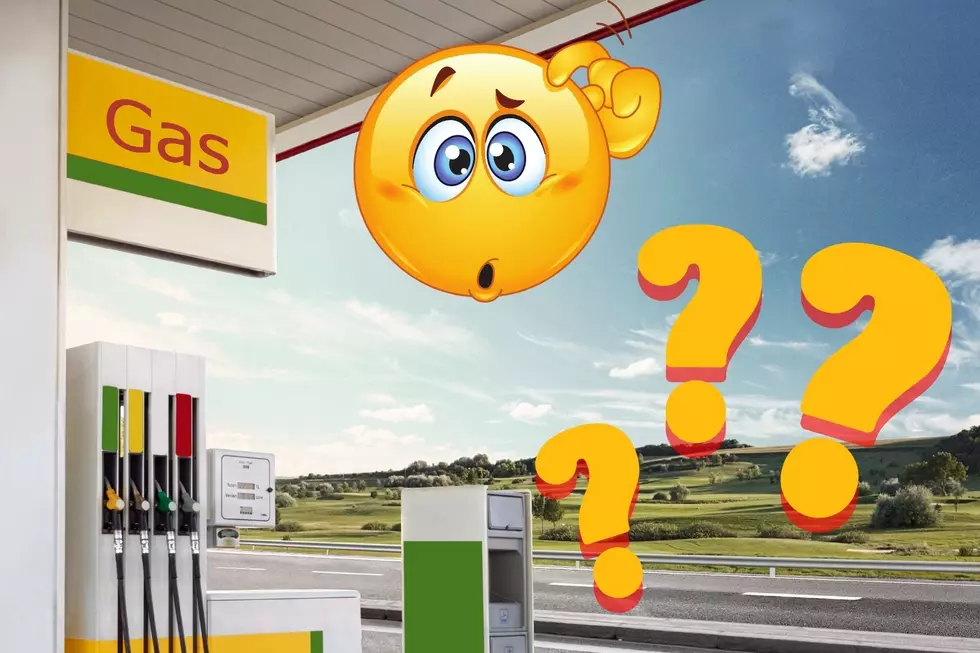 Strange display at this NJ gas station has drivers confused