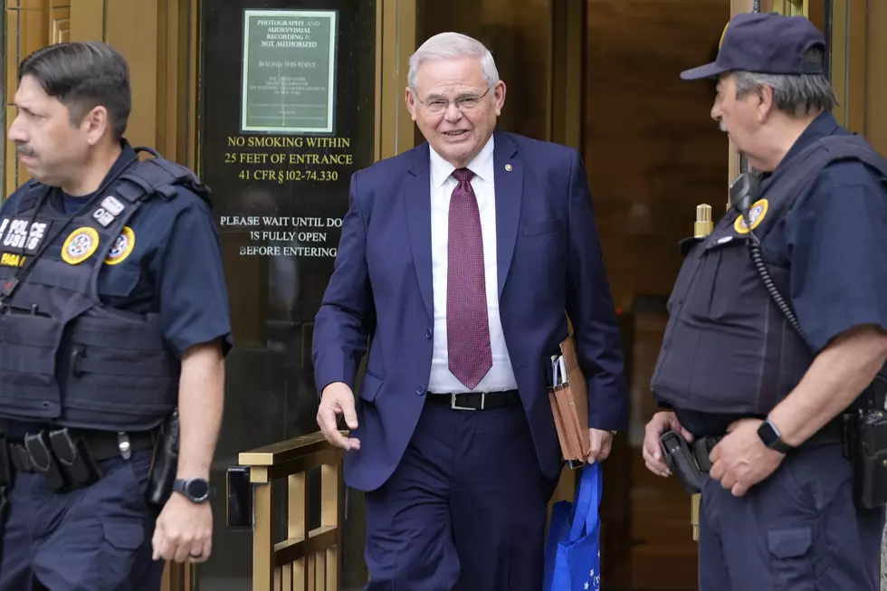 New Jersey’s top federal prosecutor testifies for government in Sen. Bob Menendez prosecution