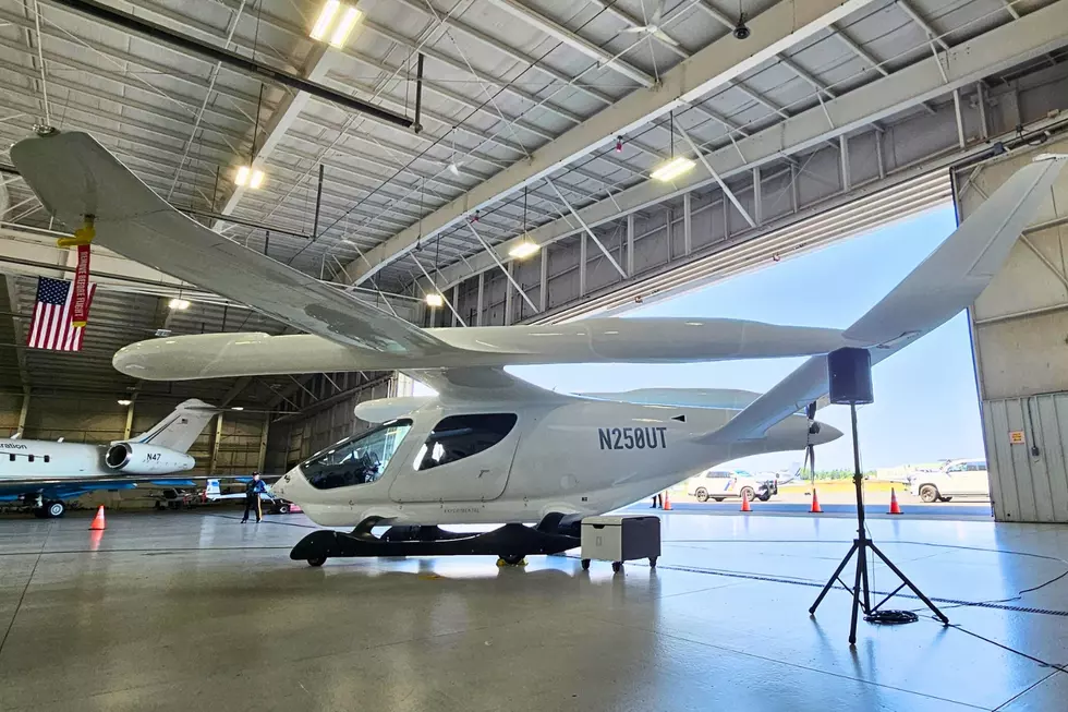BETA electric plane showcase 7/8/24 (Atlantic County Economic Alliance)