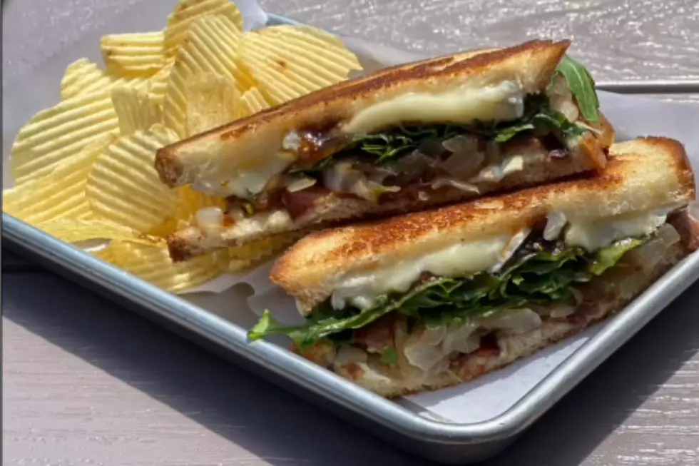 Grilled cheese at Nip and Tuck, Long Branch (Instagram)