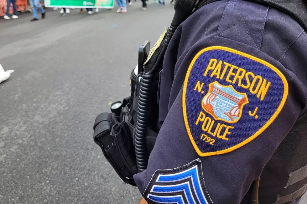 Paterson police officer at the 2023 Dominican Parade (Paterson police via Facebook)