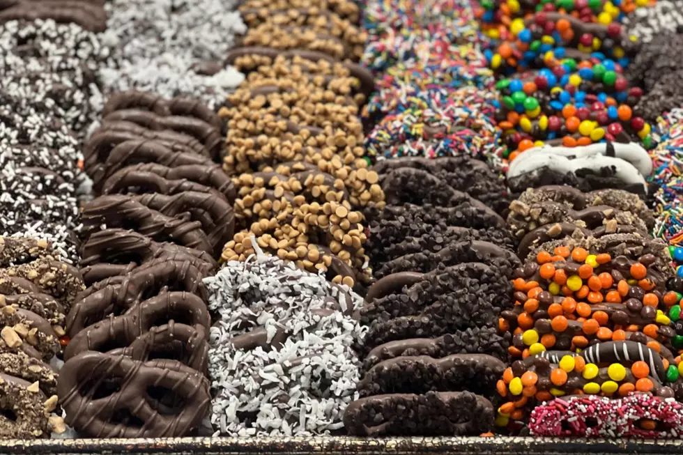 Chocolate covered pretzels at Chocolate Carousel, Wall (Chocolate Carousel)