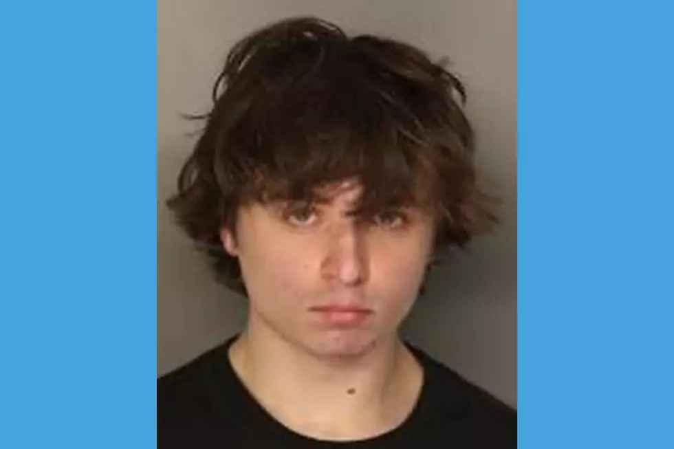 Serious charges for NJ teen after drag racing injures a cop