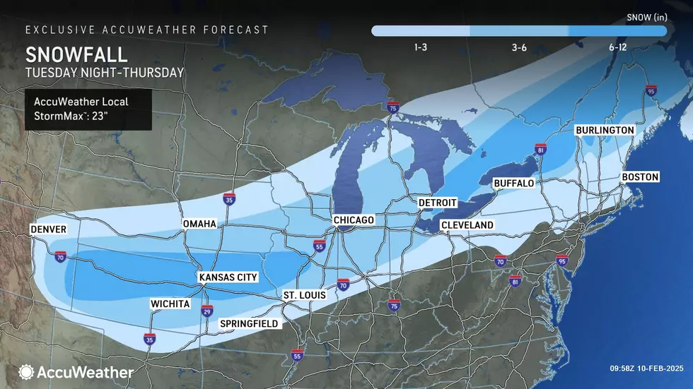 Most snowfall from Wednesday night's storm will stay north of New Jersey. (Accuweather)