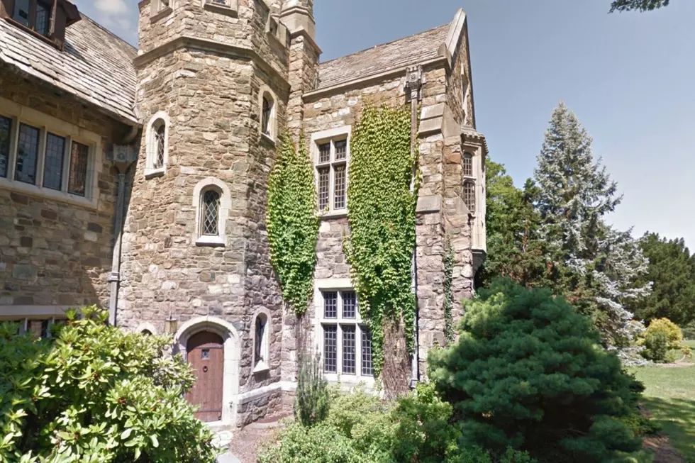 Castle at Skylands Manor (Castle at Skylands Manor)