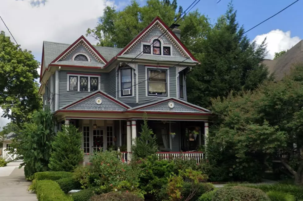 The Inn on Holly (Google Street View)