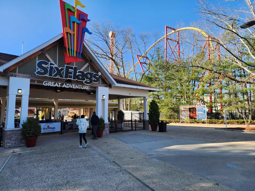 The brand new The Flash: Vertical Velocity roller coaster is prominently visible from the front entrance of the park. (Dan Zarrow, Townsquare Media)
