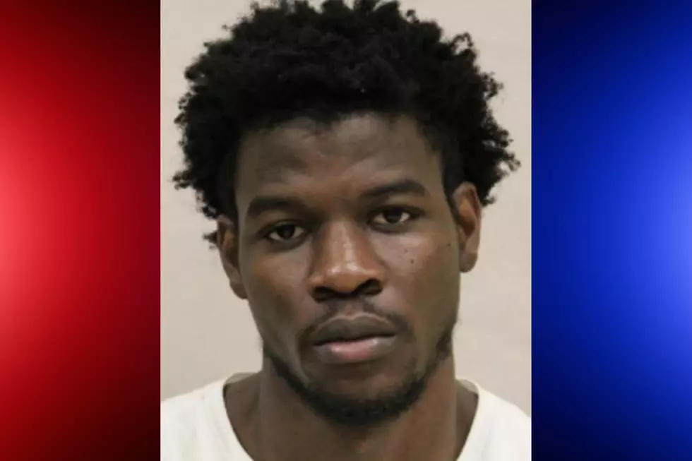 Givenchy Stewart, 21, is charged with child endangerment (Canva/Passaic County Prosecutor's Office)