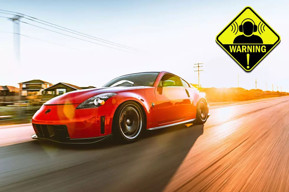 Loud Car, Loud Warning sign
