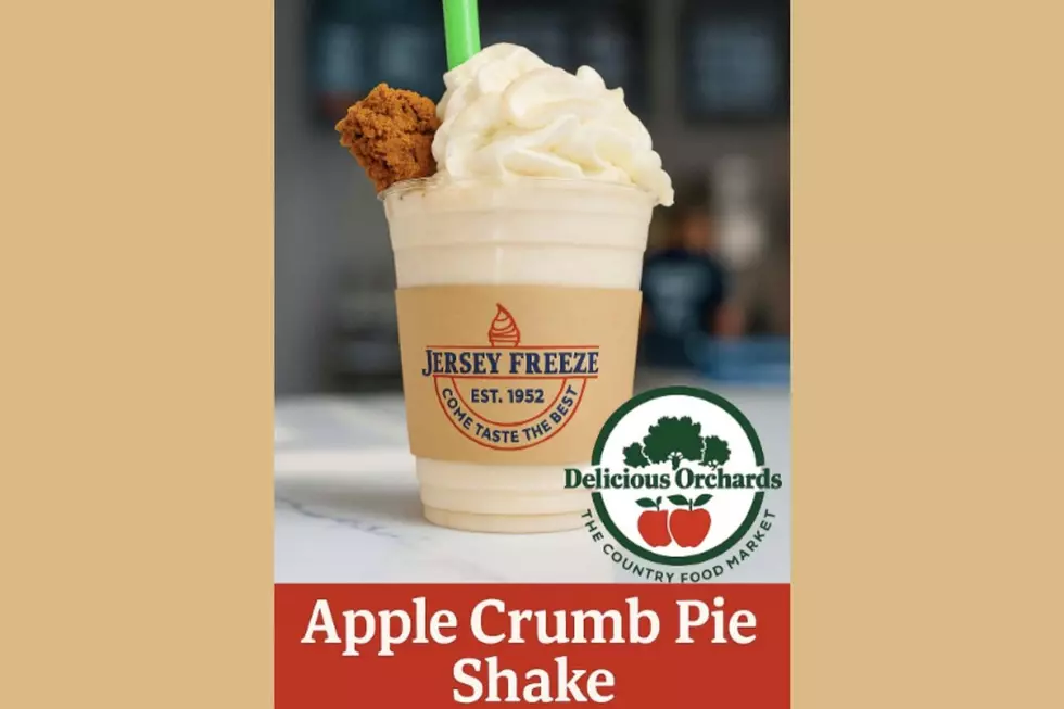 Apple Crumb Pie Shake