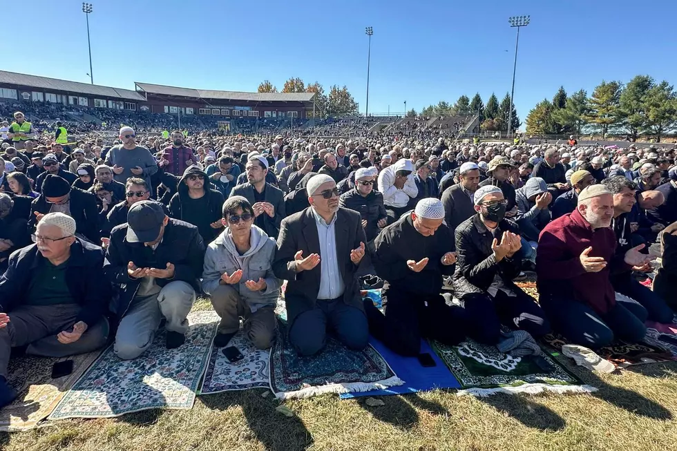 Thousands gather to morn the death of Muslim cleric Fethullah Gülen at Skylands Stadium in Augusta 10/24/24