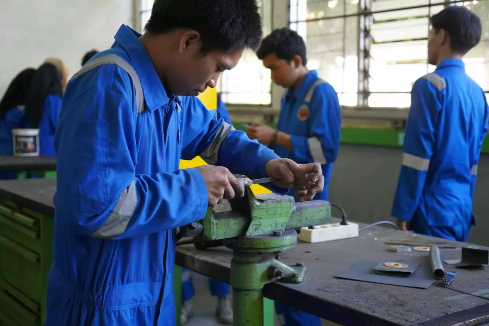 Industrial machine mechanics
