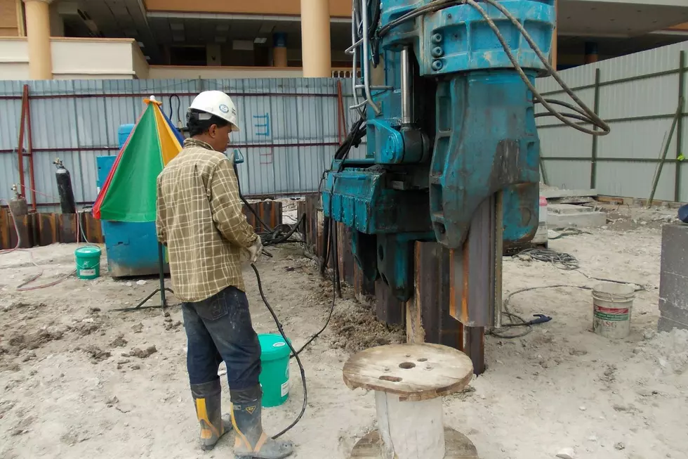 Machinery maintenance workers
