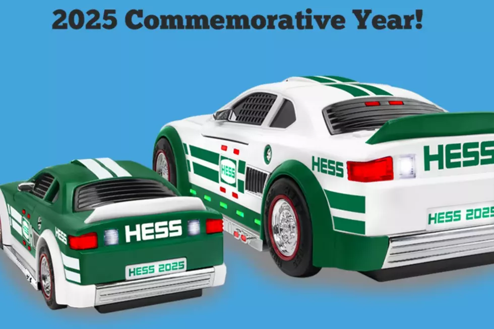 Holiday Hess Truck 2025 (Hess)