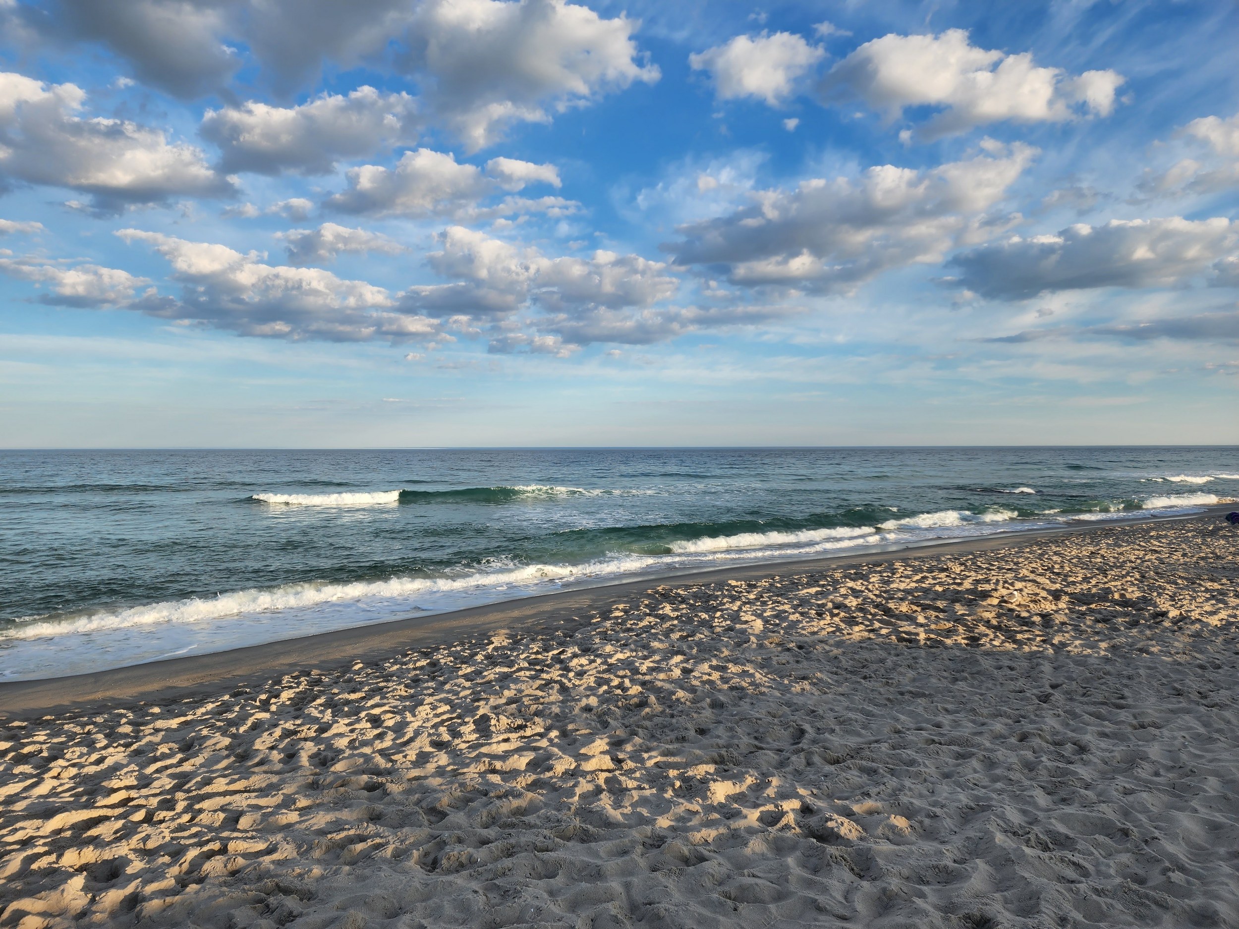 NJ weather: Seasonably warm and mainly dry this weekend news image
