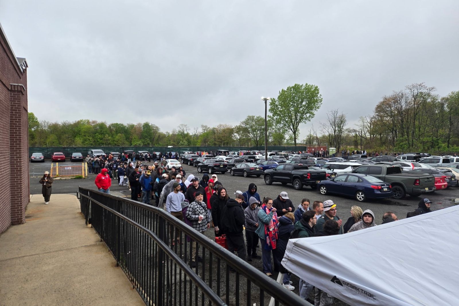 NJ’s hottest $30 ticket? All-night fan frenzy for Foo Fighters