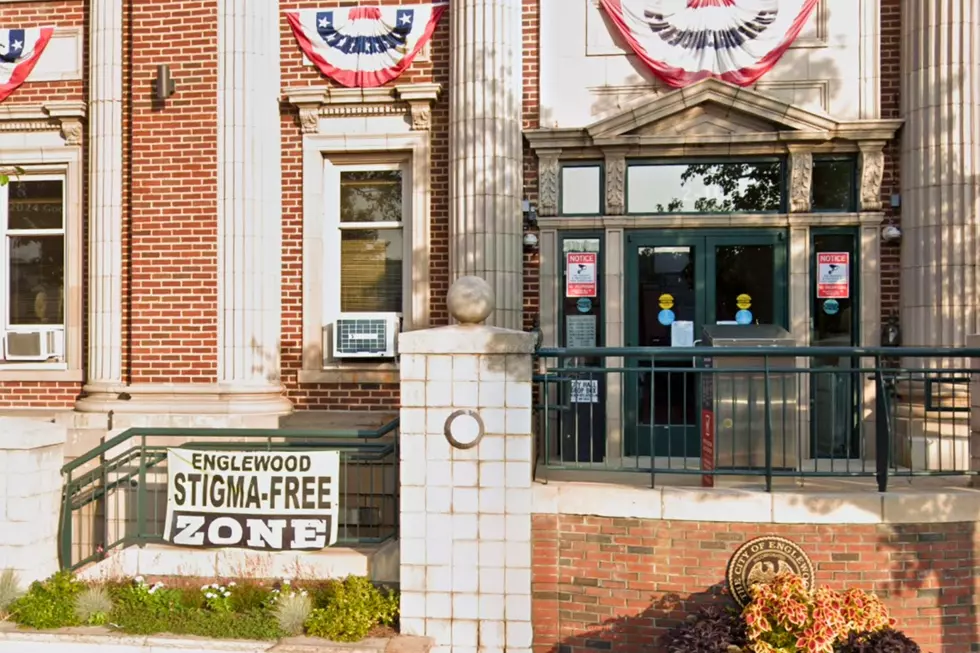 Englewood city hall (Google Maps)
