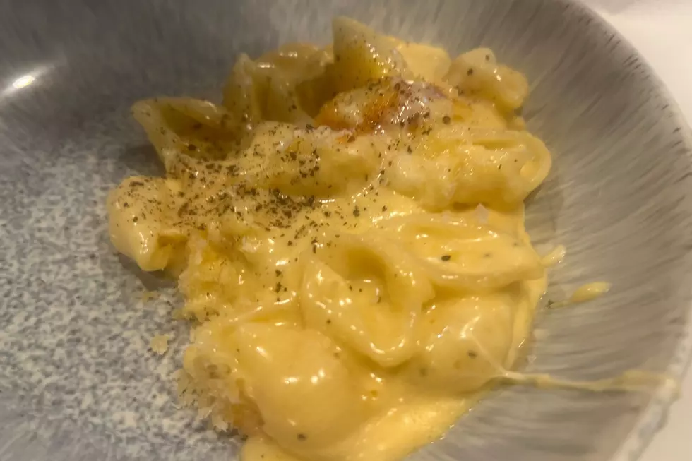 Don't toss leftover cheese &mdash; make this incredible mac and cheese