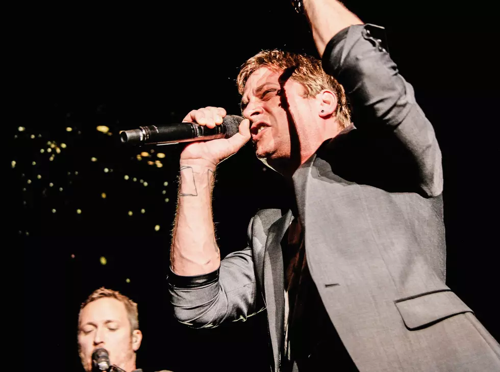 Rob Thomas brings Matchbox Twenty hits and solo songs to Atlantic City this January