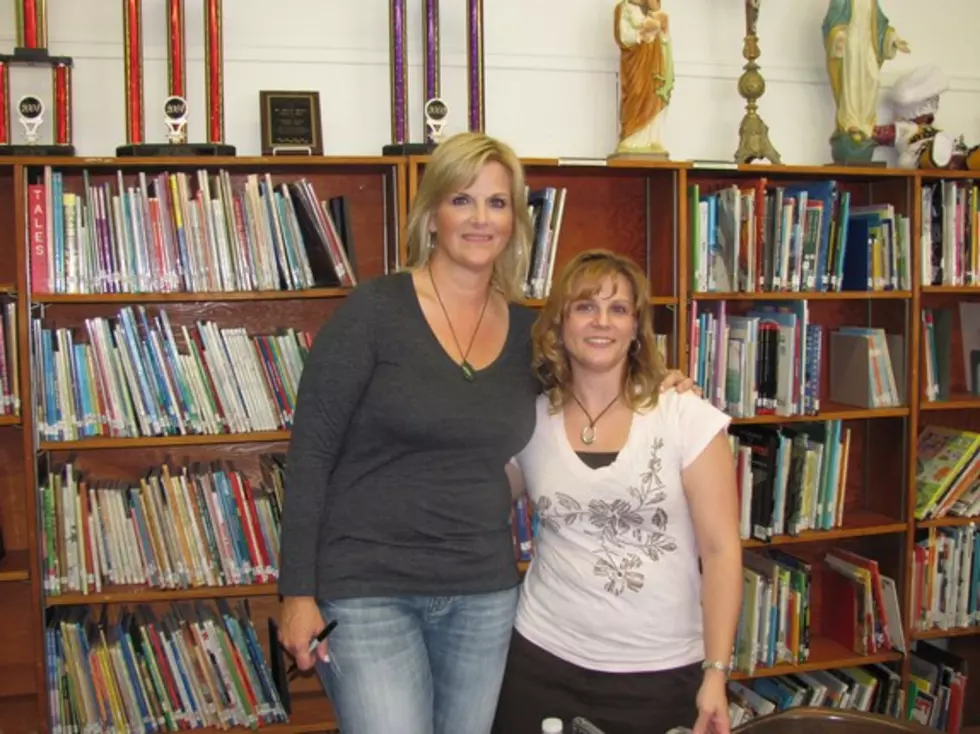 Trisha Yearwood Brings Music To Cortland School