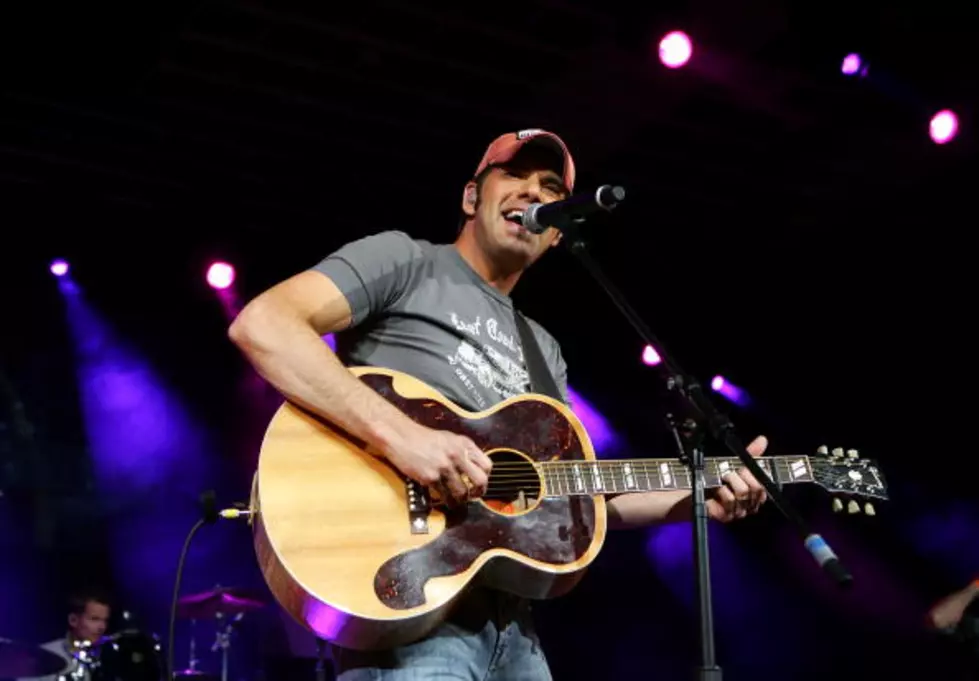 FrogFest Crowd First To Hear Rodney Atkins&#8217; New Music [INTERVIEW]