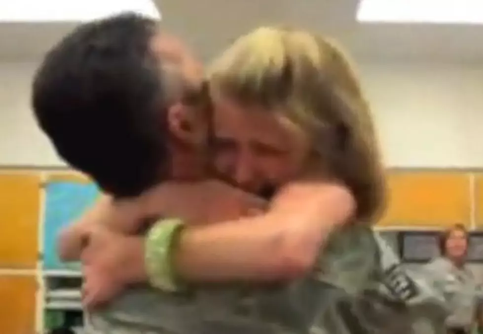Soldier Surprise Homecomings [VIDEOS]