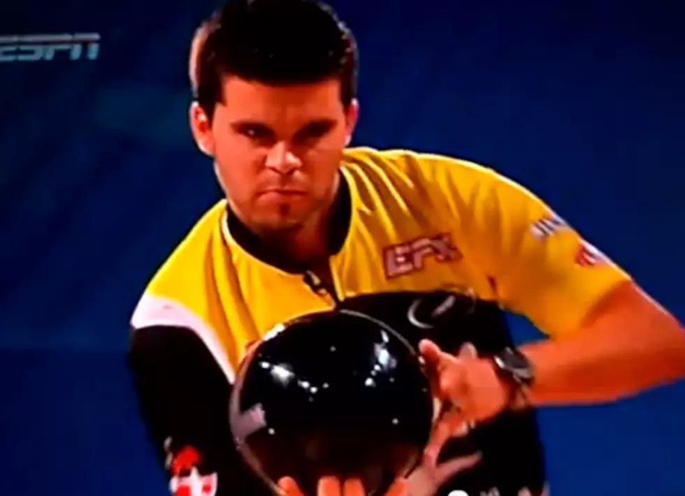 Even Professional Bowlers Have Bad Days [VIDEO]