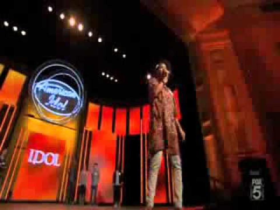 American Idol Contestant Falls off Stage [VIDEO]