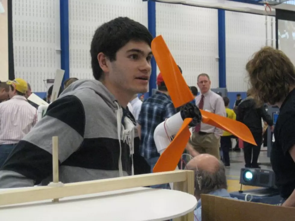 Local Students Participate In Technology Showcase