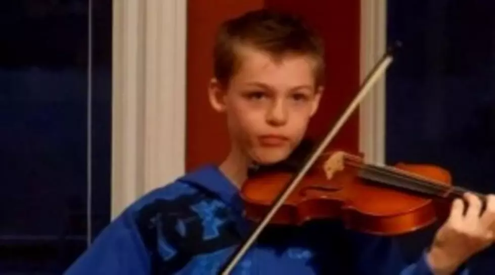 Polly Wogg&#8217;s 10 Year Old Cousin Felix Plays Violin [VIDEO]