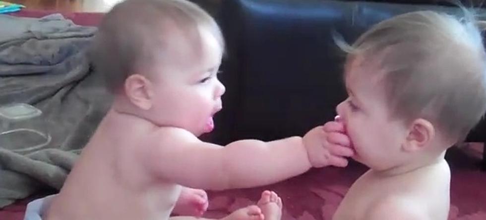 &#8216;Cute Kids&#8217; of the Day Fight Over Pacifier [VIDEO]
