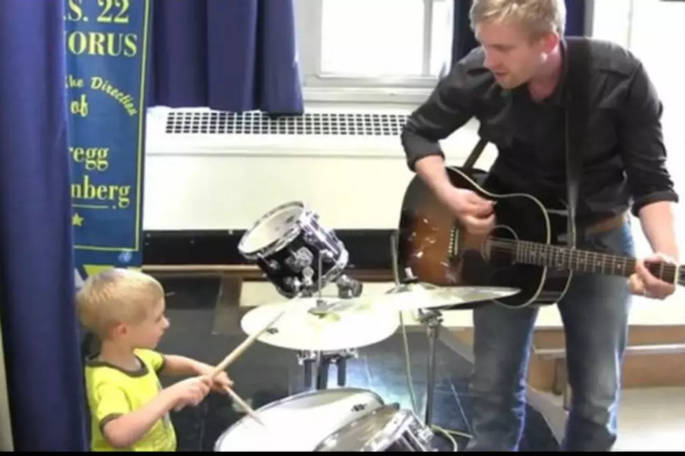 Watch 3 Year Old Wesley Henningsen Close The Show For The Henningsen’s [VIDEO]