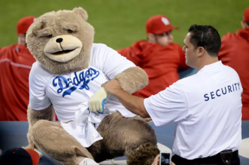 Dancing Bear Tossed Out of Dodger Stadium [VIDEO]