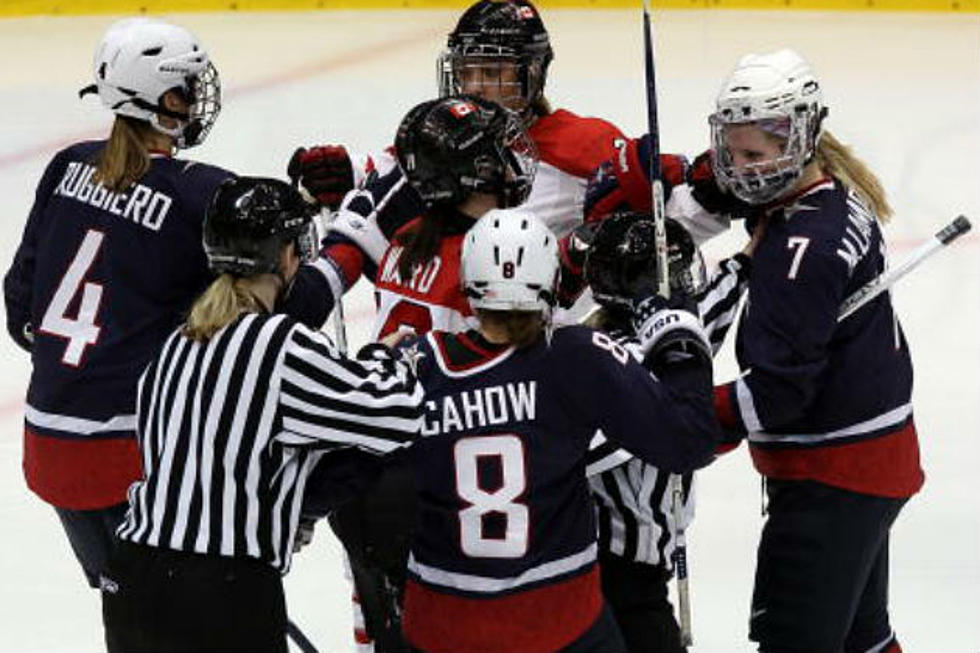 Women&#8217;s Hockey Teams Brawl, Set New NCAA Mark For Penalty Minutes [VIDEO]