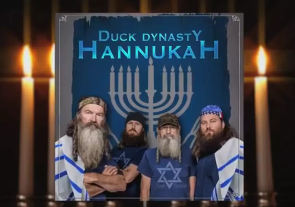 Duck Dynasty Cast Sings Hannakah Song on Jimmy Kimmel [VIDEO]