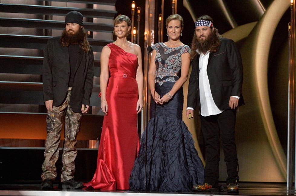 Duck Dynasty’s Jase & Willie Robertson Try to Find Their Wives the Perfect Christmas Gift [AUDIO]