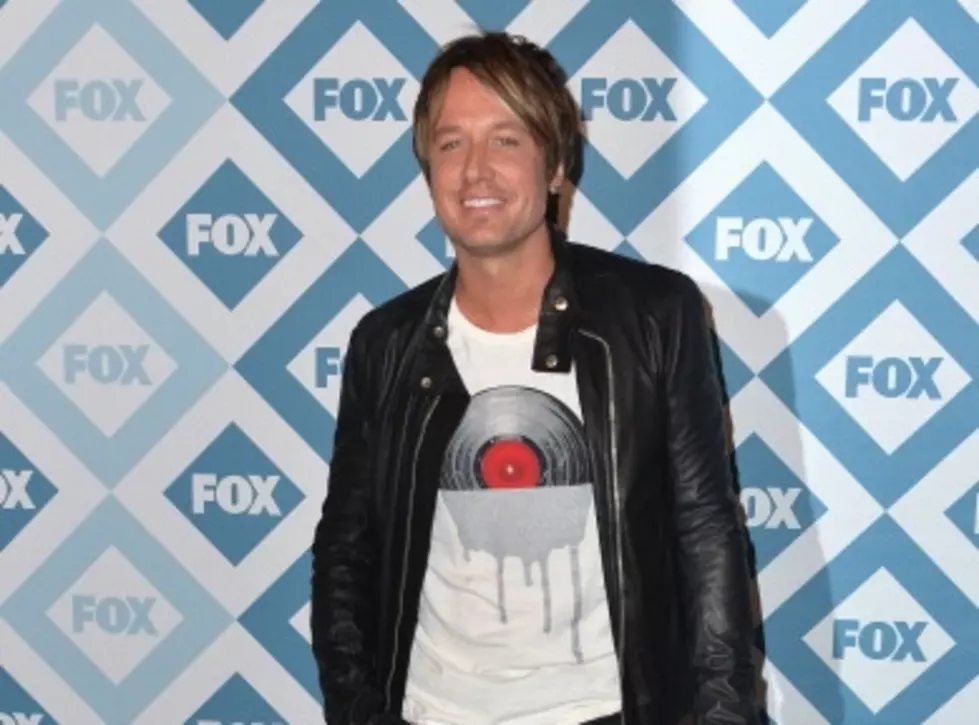 You Can Look Good in Keith Urban&#8217;s Shirts Now Too