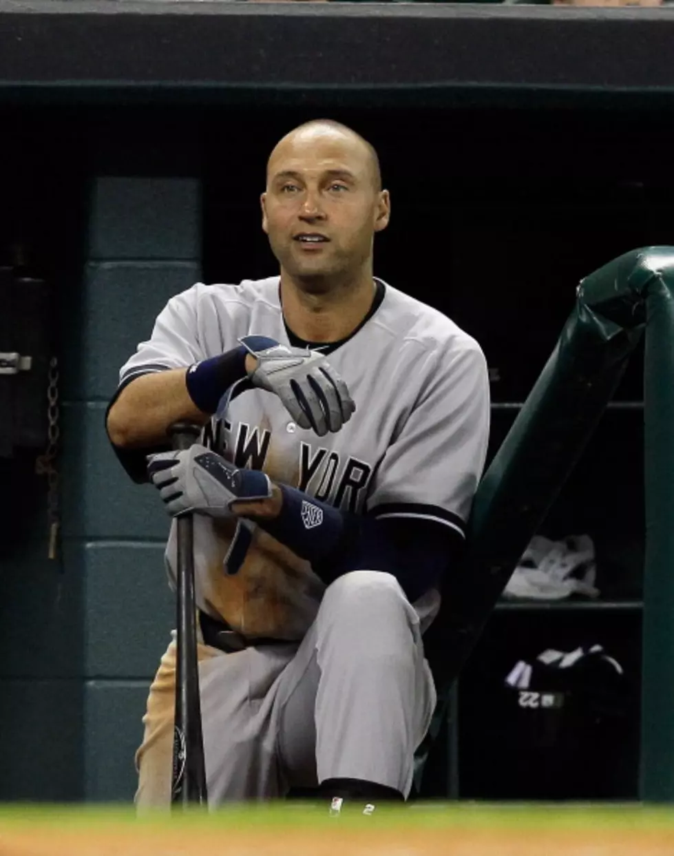 Derek Jeter Gives Girl A Ball Despite Woman&#8217;s Best Efforts To Steal It For Herself [WATCH]