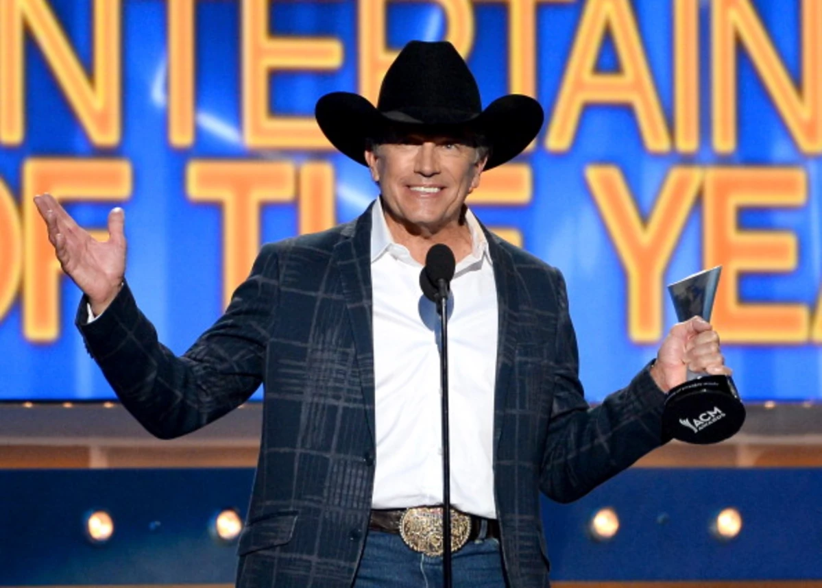 Straits Wins Entertain of Year at ACM Awards Winners