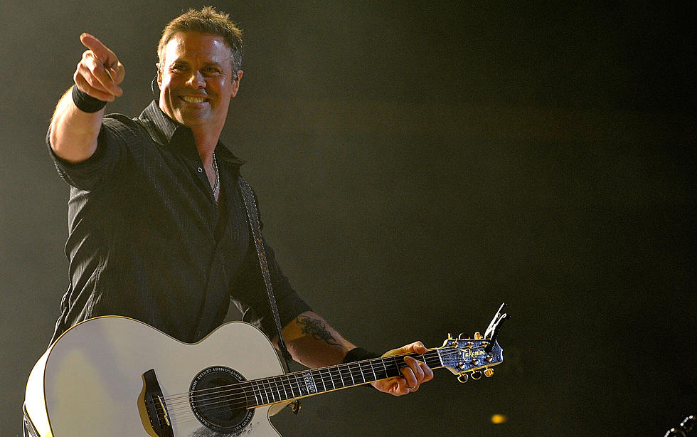Troy Gentry Mourns