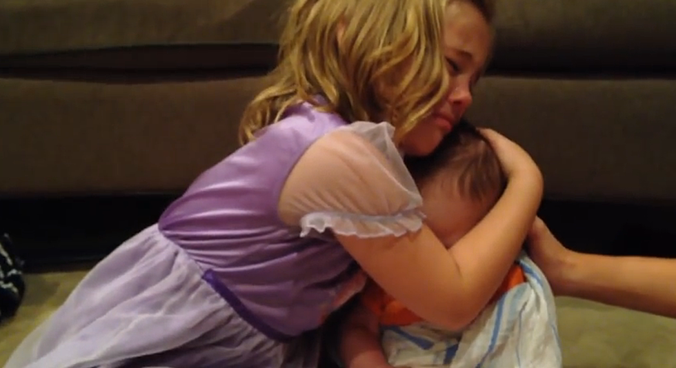 Cutest Girl Ever Cries Because She Doesn’t Want Her Baby Brother To Grow Up [VIDEO]