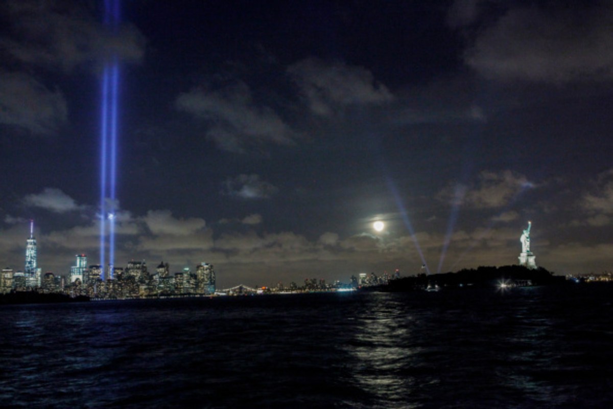 September 11th Facebook Covers to Honor Heroes & Lives Lost