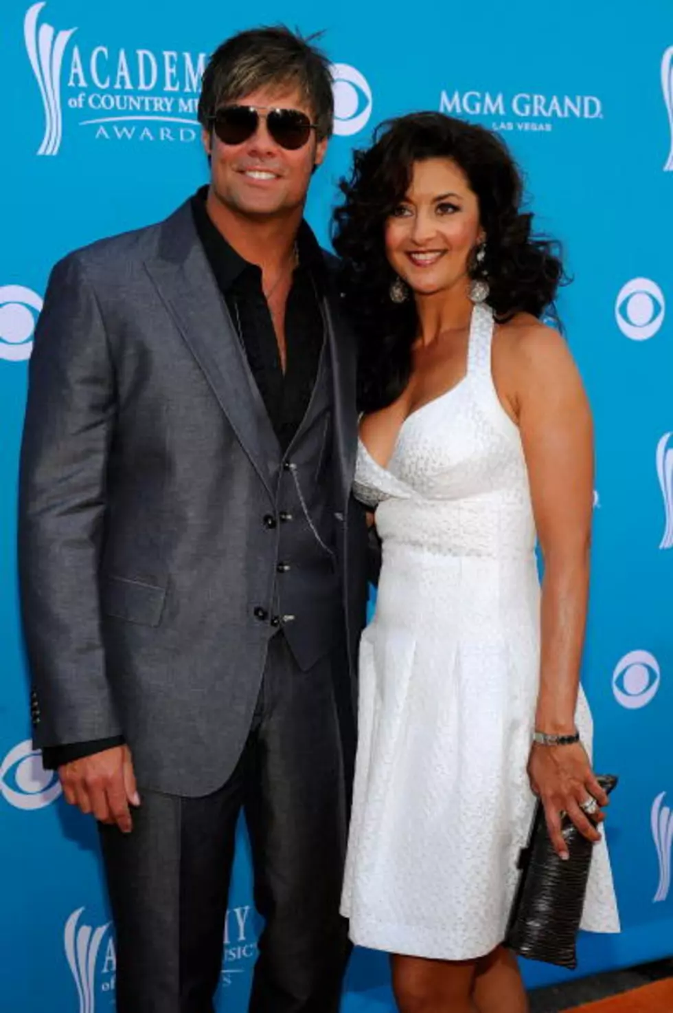 Troy Gentry’s Wife Diagnosed With Breast Cancer