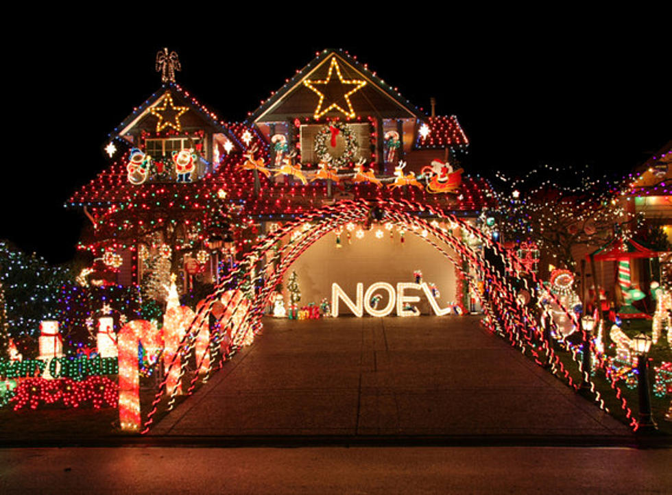 New York Family&#8217;s Christmas Lights Display Sets Guinness World Record