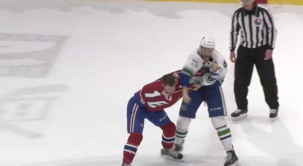Darren Archibald Fight Electrifies Comets Fans at The AUD [Video]