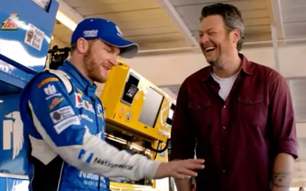 2015 NASCAR on NBC Open with Blake Shelton [VIDEO]