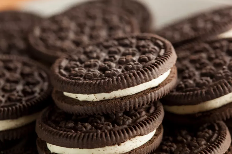 Brownie Batter Oreos Are Here For A Limited Time