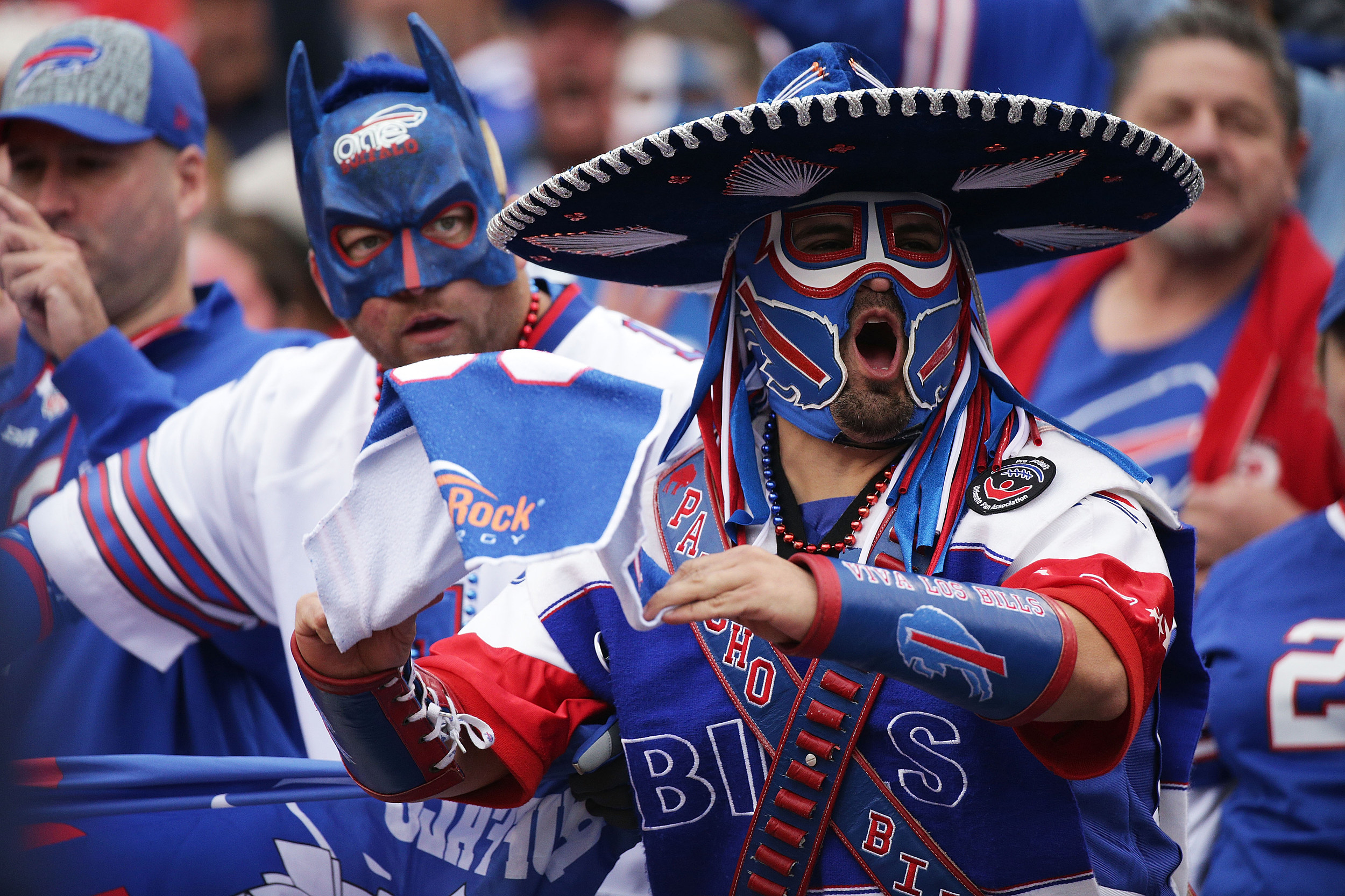 Buffalo Bills to host 6,700 fans at first playoff game, Cuomo says