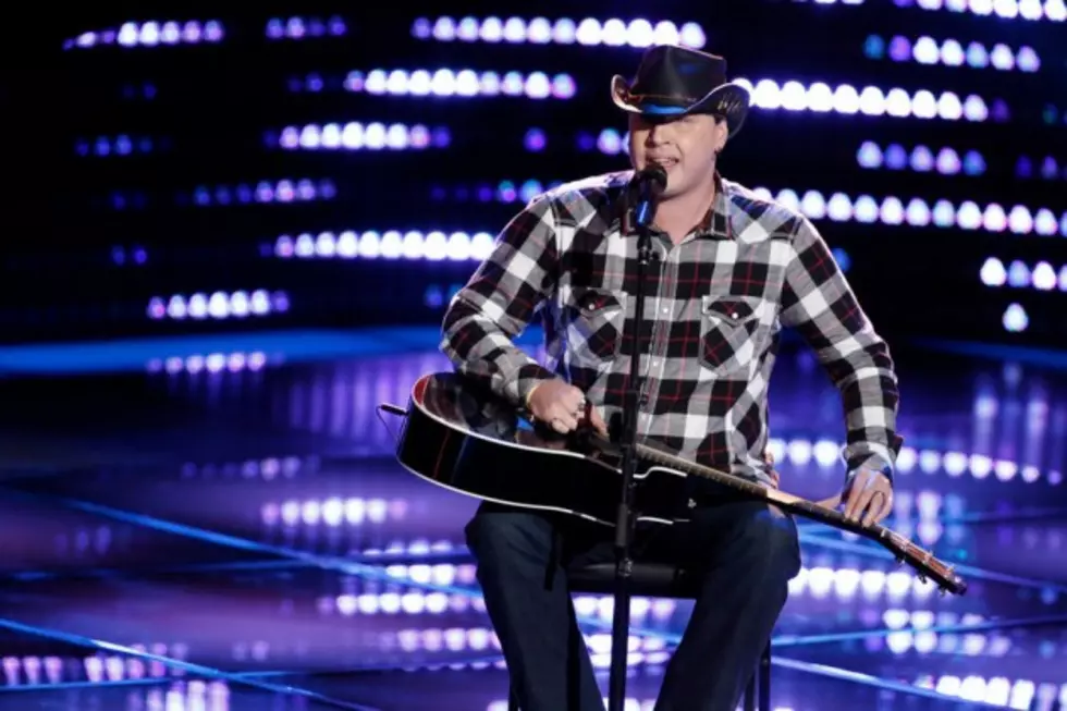Blind Joe Soothes the Soul in Battle Round on &#8216;The Voice&#8217; [VIDEO]