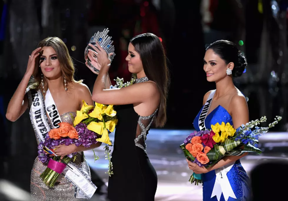 Steve Harvey Names Wrong Miss Universe Winner